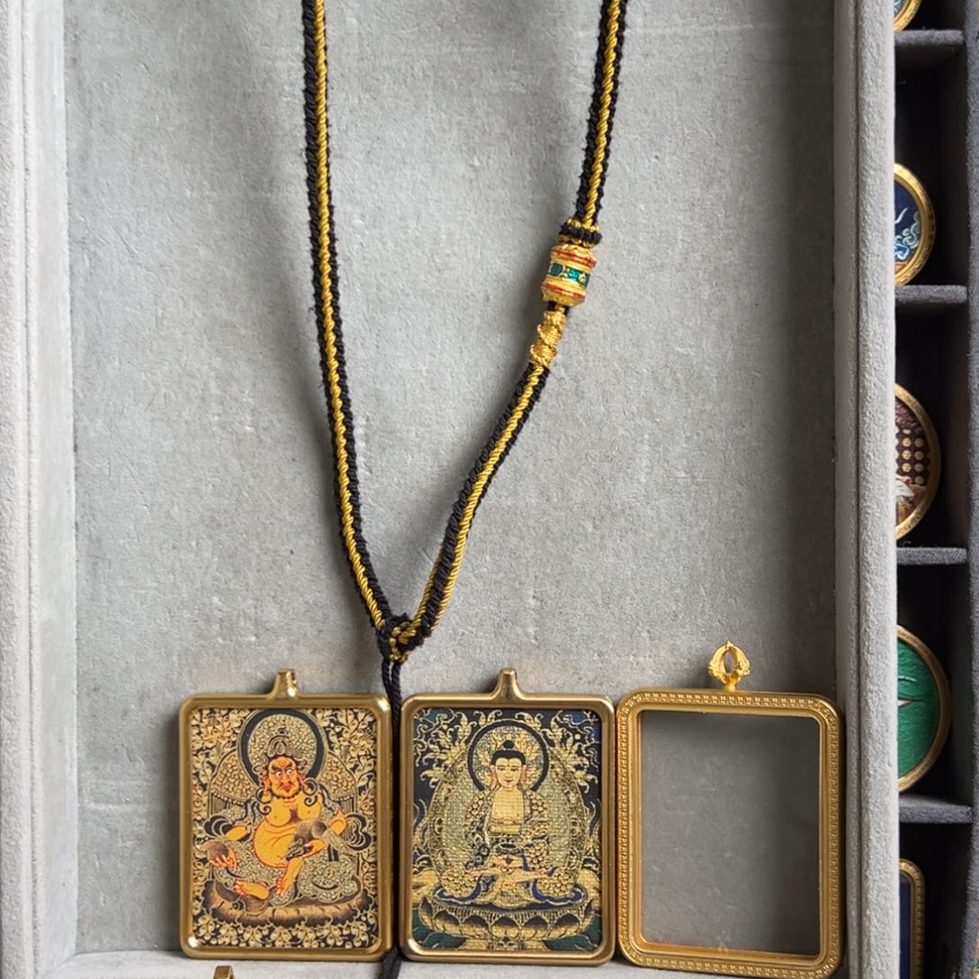 吊坠@****月双面铜壳双面铜壳