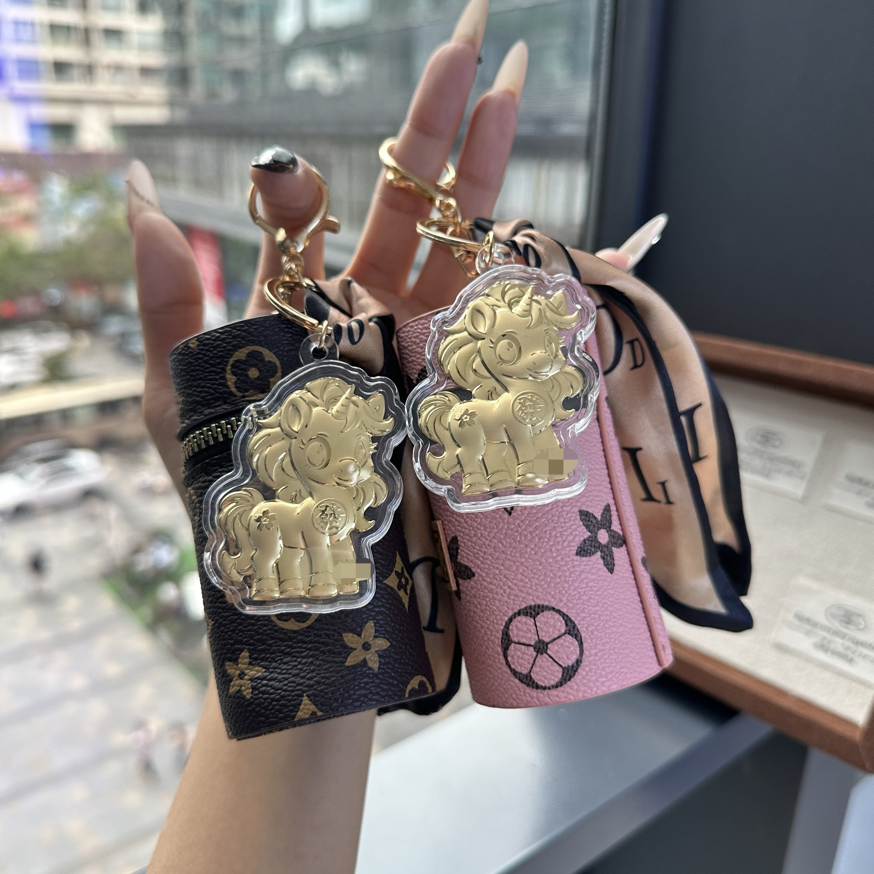 水贝直发【包包+小马宝莉】带标包包马上发挂饰送女友礼物高级感饰