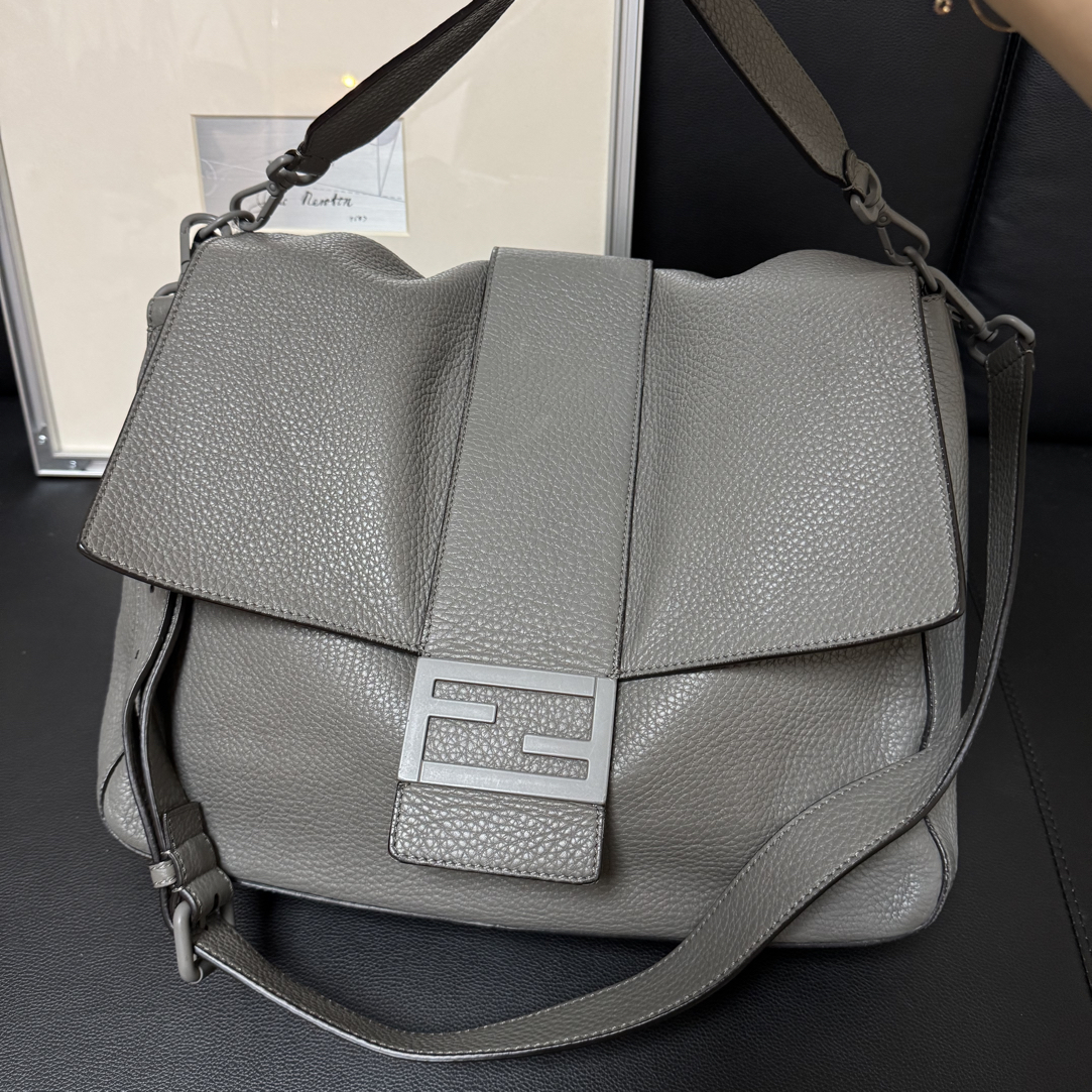 95新 FENDI/芬迪 莫尤塔/超级大法棍两用包