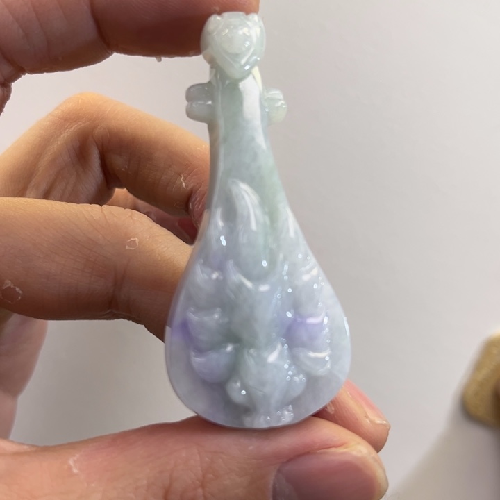 翡翠吊坠(赠链)未镶嵌代编织