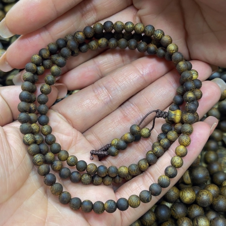 沉香手串海南绿棋0.5多圈9.7