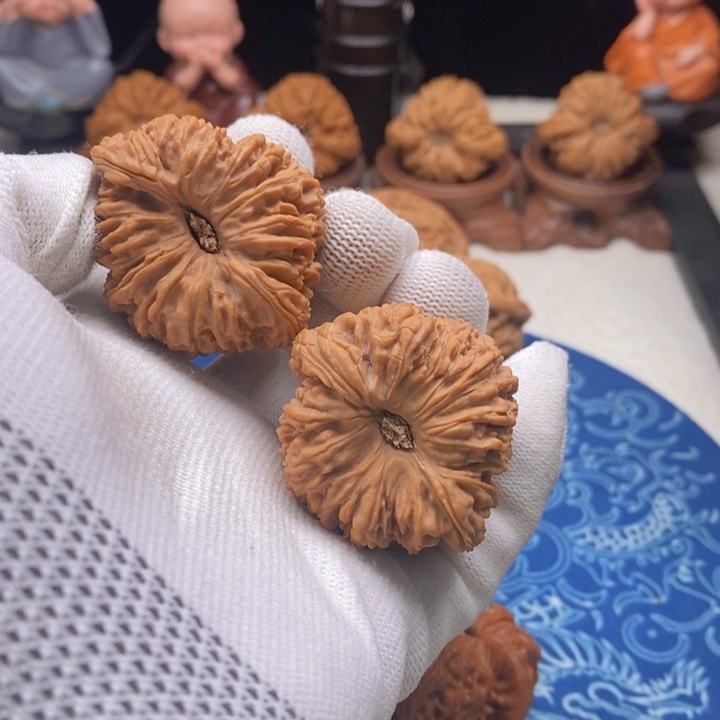 文玩核桃吊坠弥*文玩核桃
