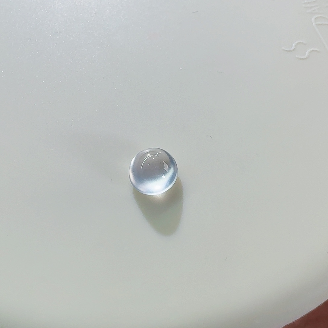 翡翠颈饰未镶嵌蛋面