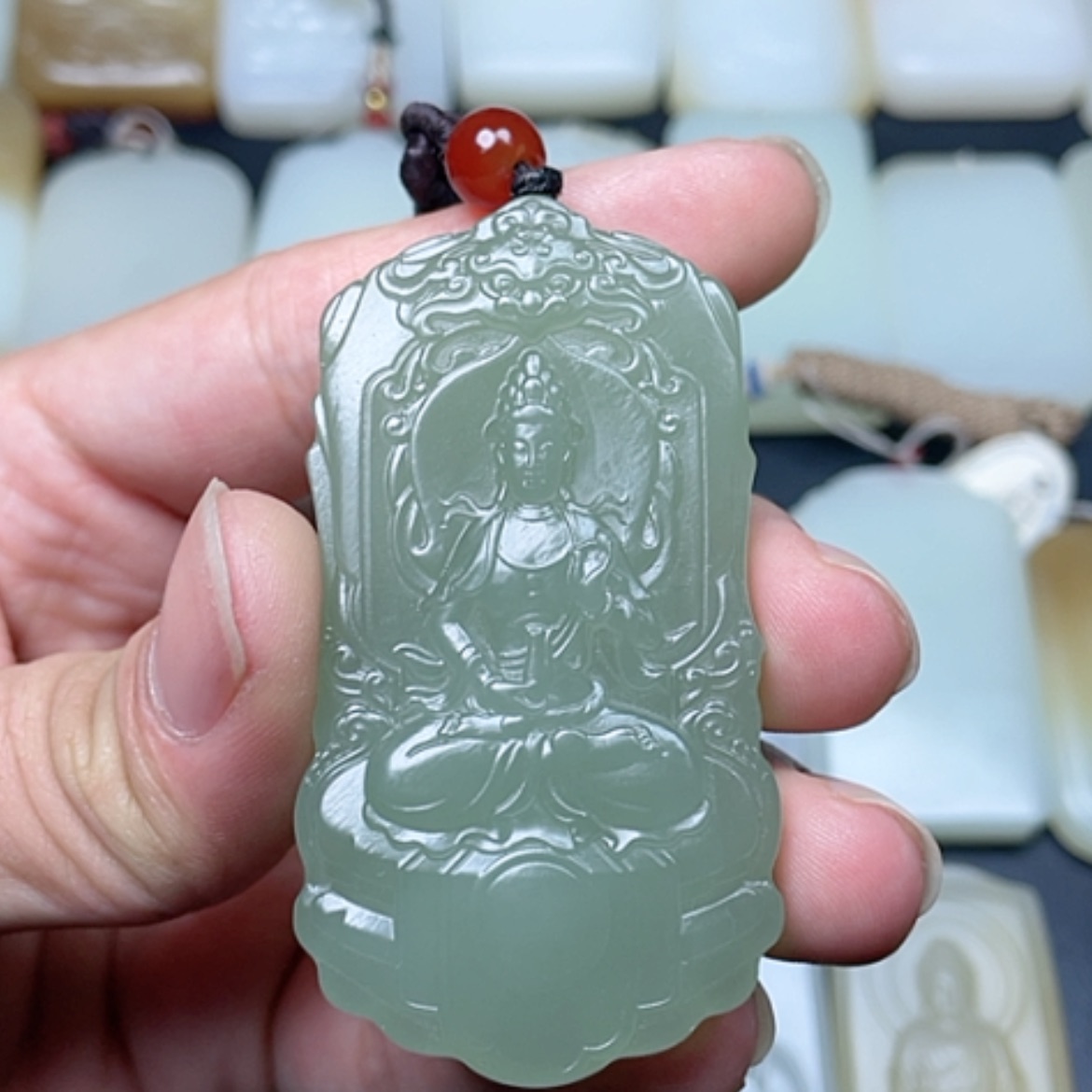 【闪购商品】颈饰未镶嵌和田玉