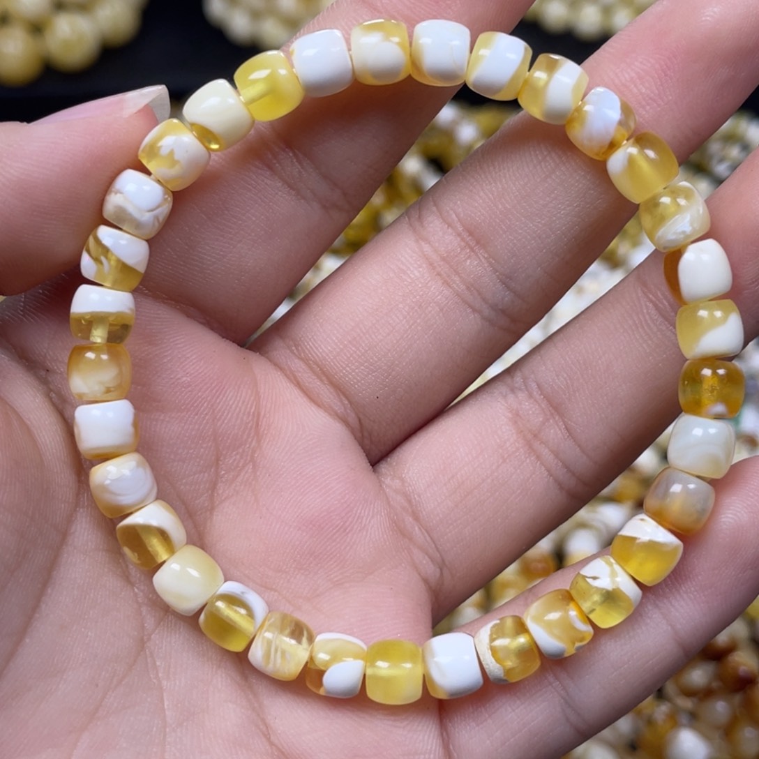 蜜蜡未镶嵌珠宝奇石6.3m