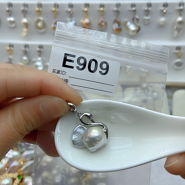 淡水珍珠颈饰银S925镶嵌