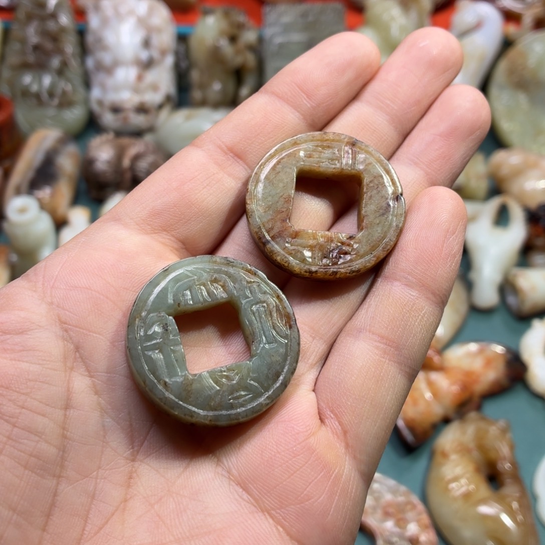 和田玉未镶嵌挂件