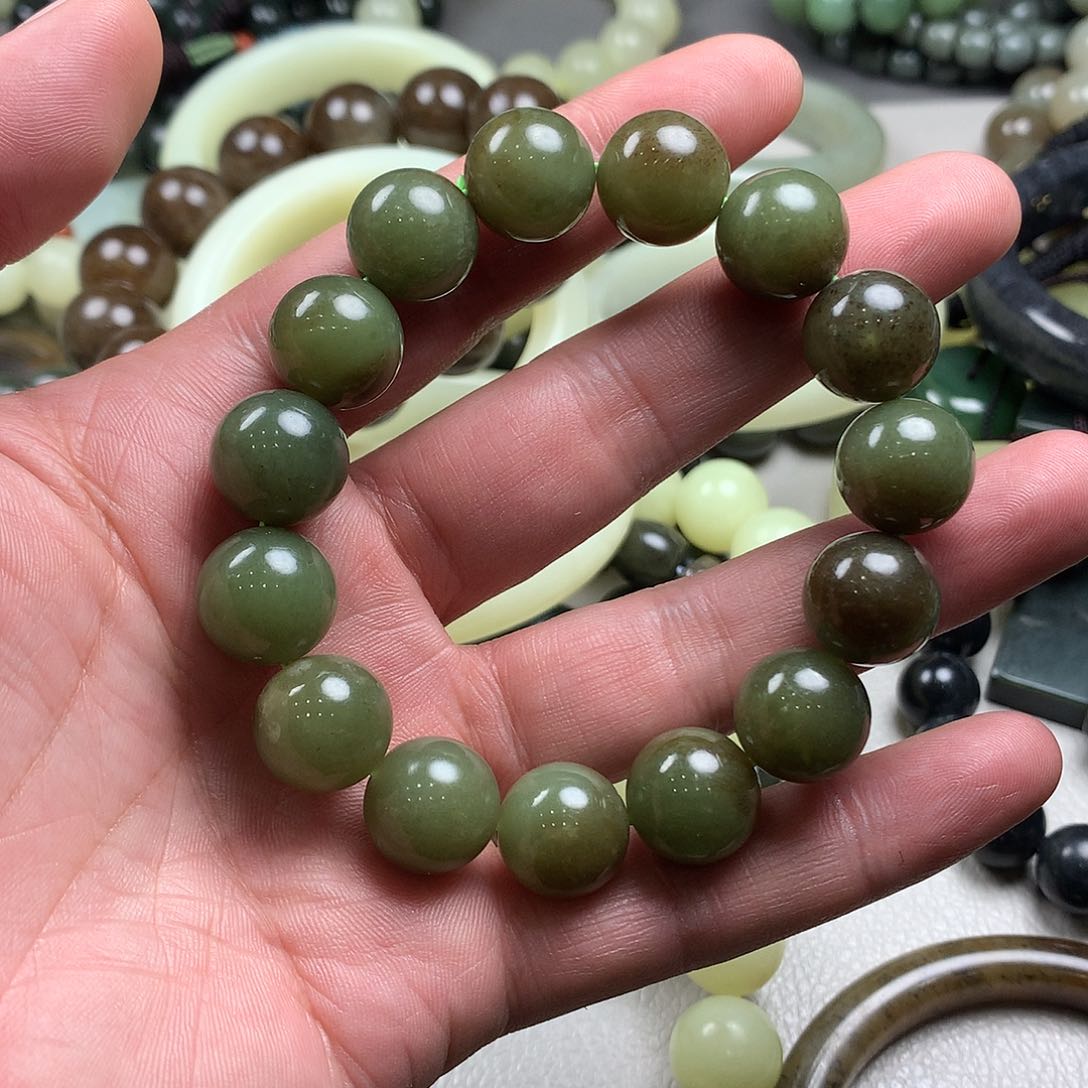 和田玉手链未镶嵌