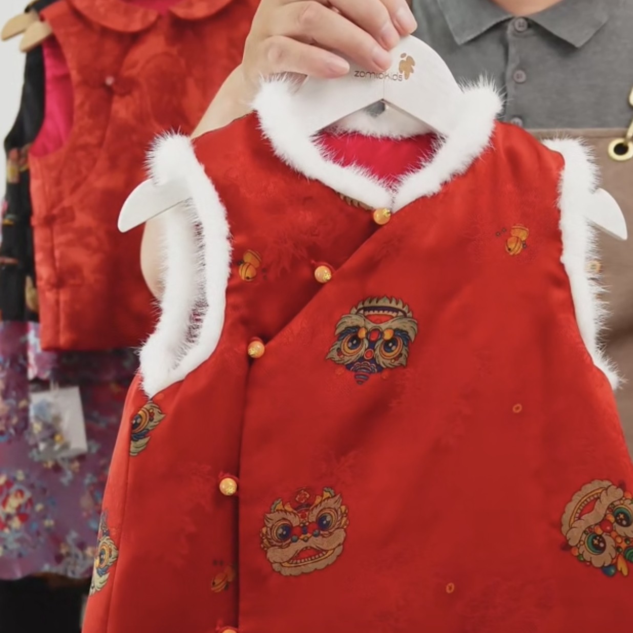 卓苗儿童真丝马甲100%桑蚕丝国风真水貂毛红色印花马甲斜开襟加厚