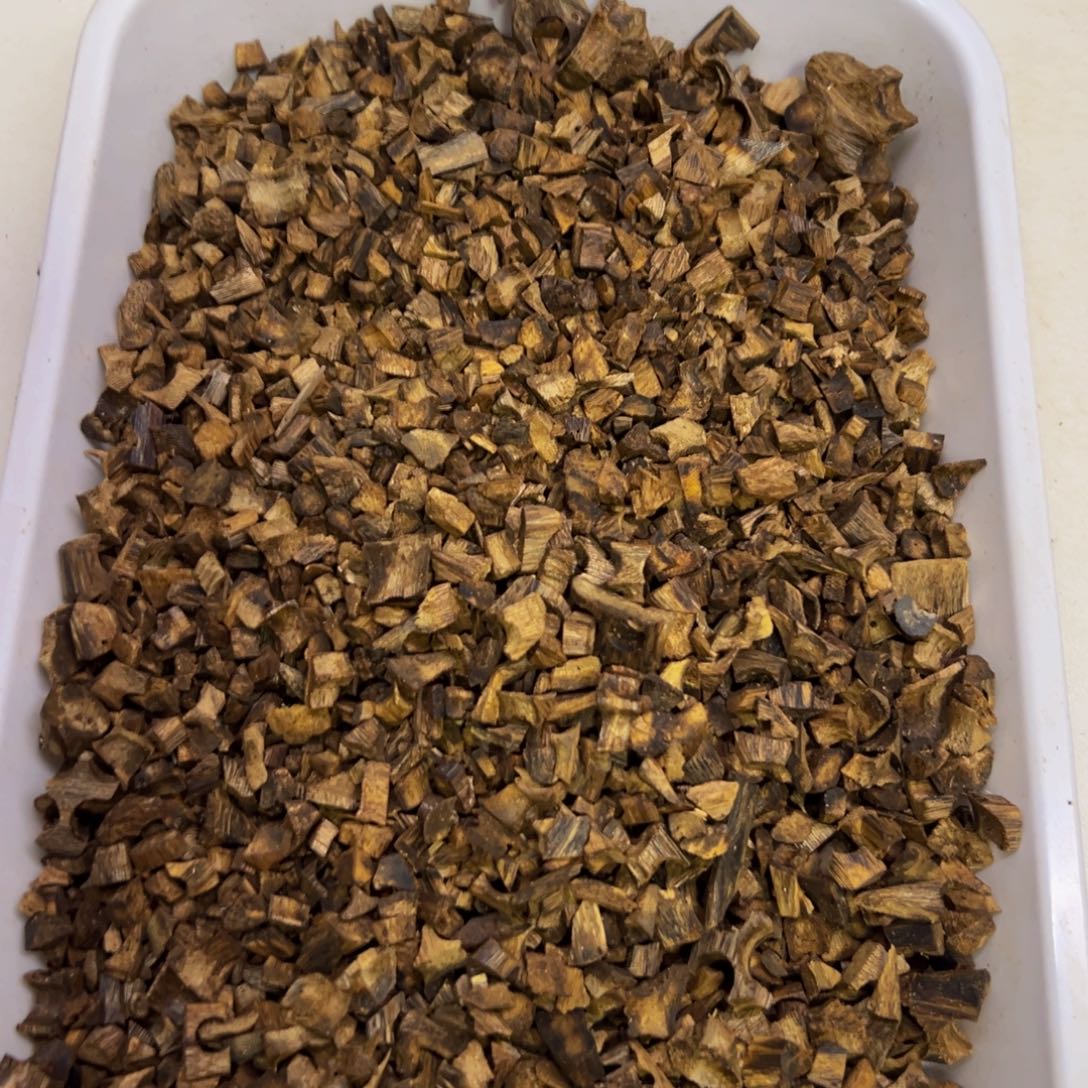 沉香沉香碎屑乌身圆叶钻珠碎料103克