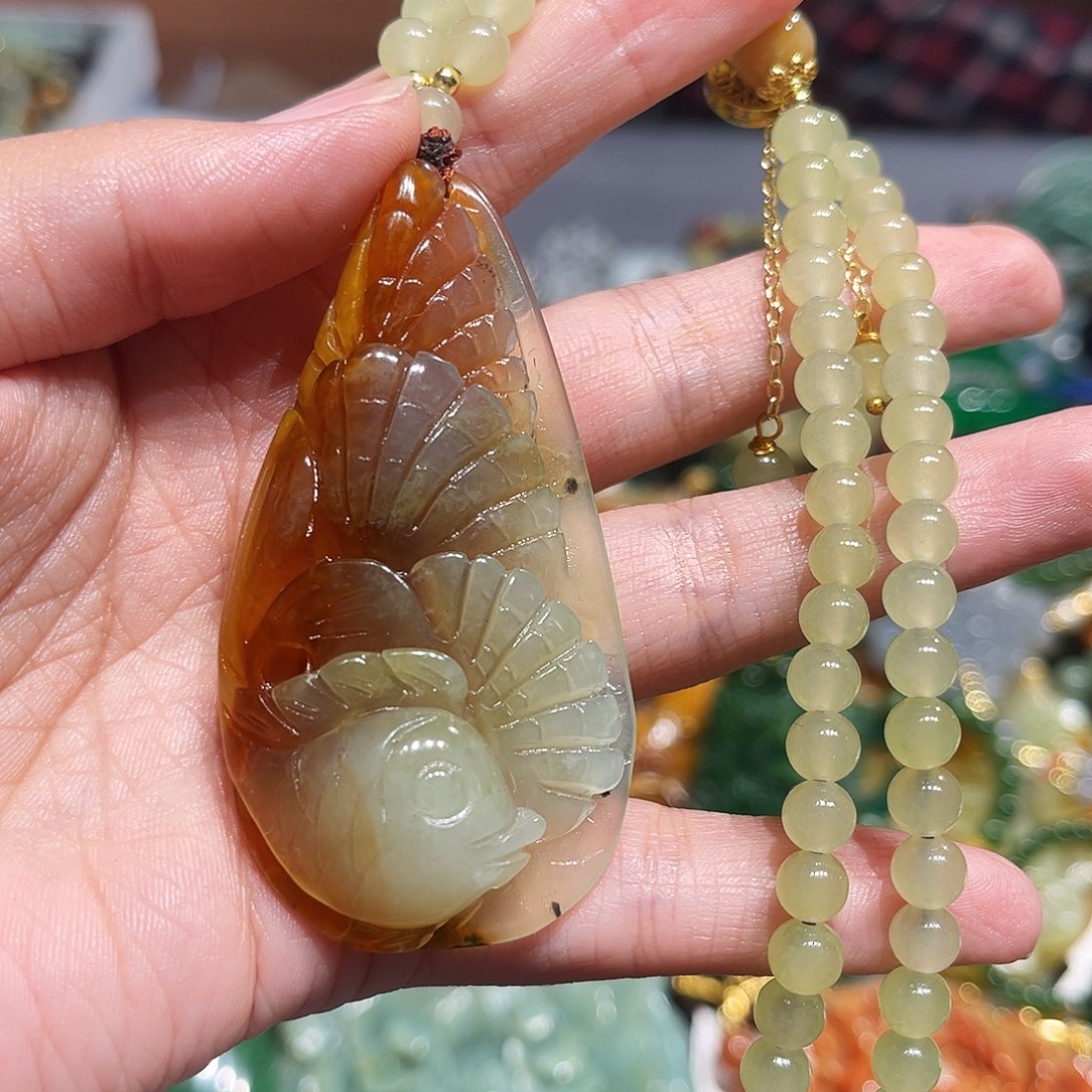 未镶嵌岫玉毛衣链