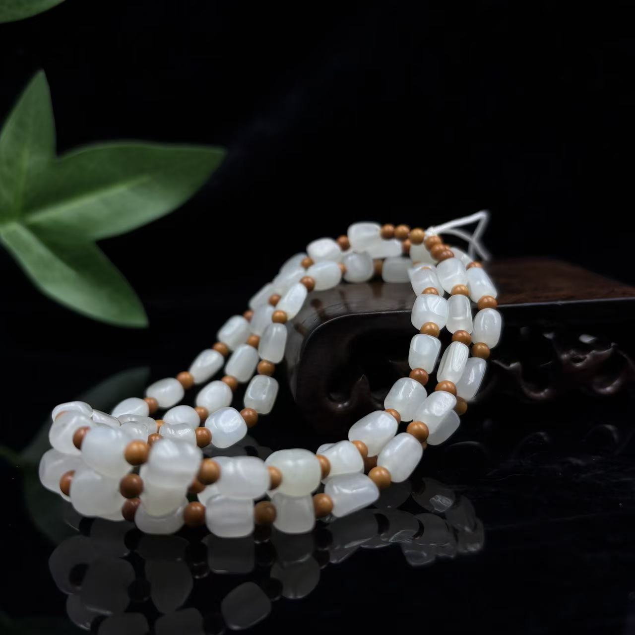 A084 和田玉珠链 GS5823032