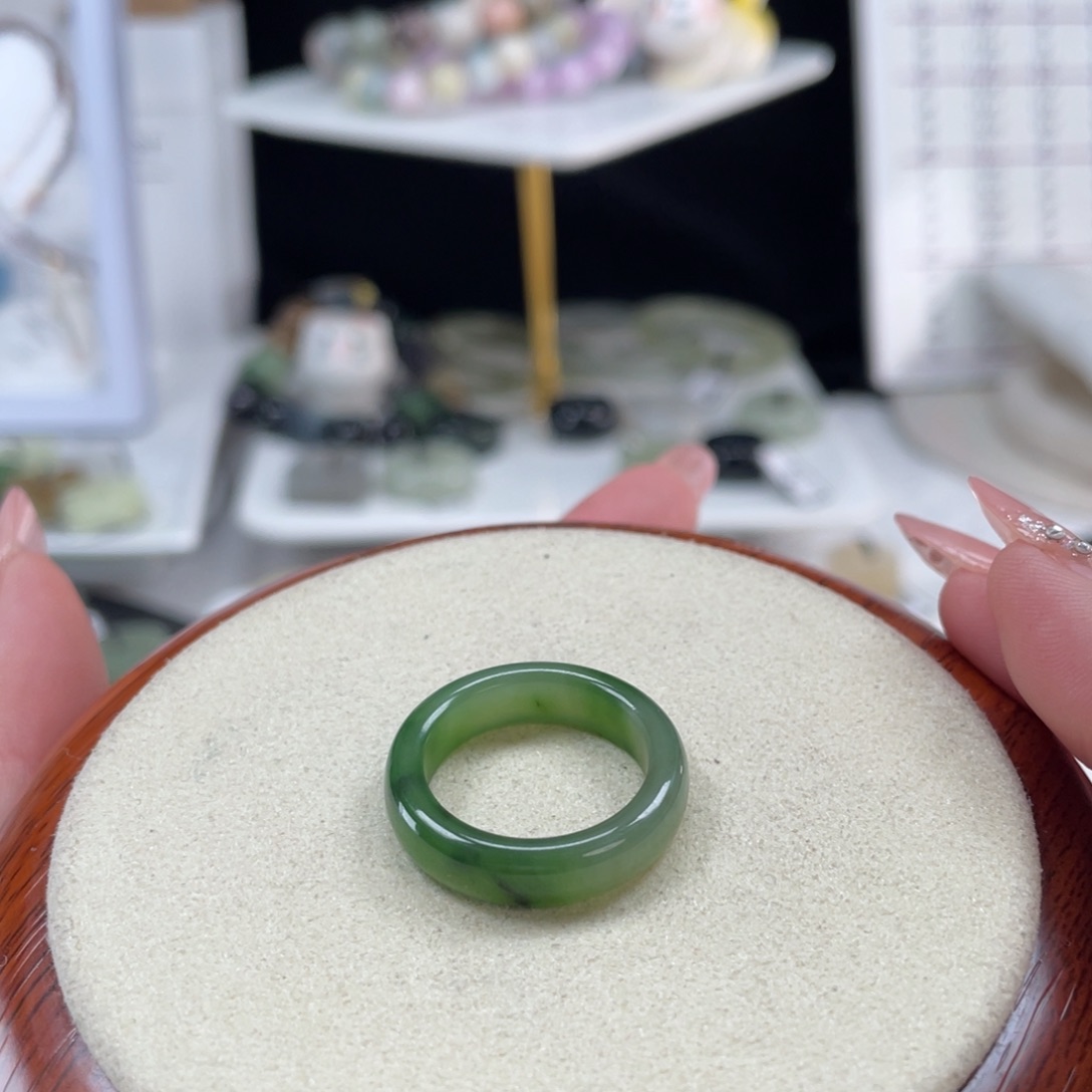 和田玉未镶嵌戒指O38碧玉乌兰海17.7