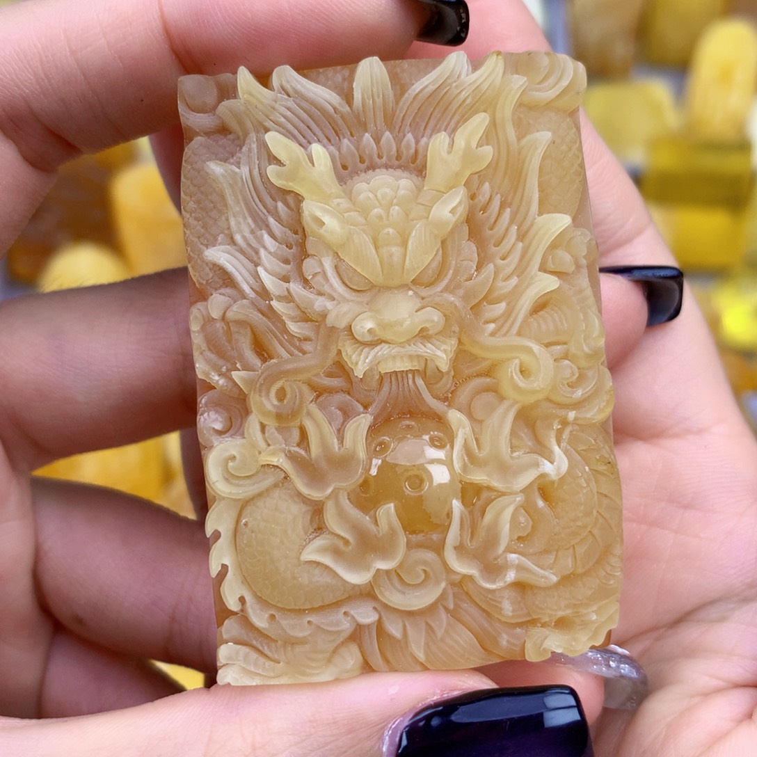 琥珀未镶嵌裸石56×38