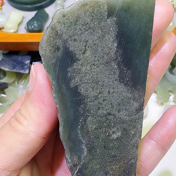 和田玉未镶嵌车挂