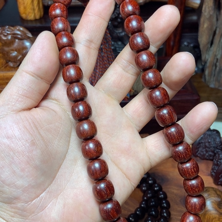 檀香紫檀（小叶紫檀）持珠