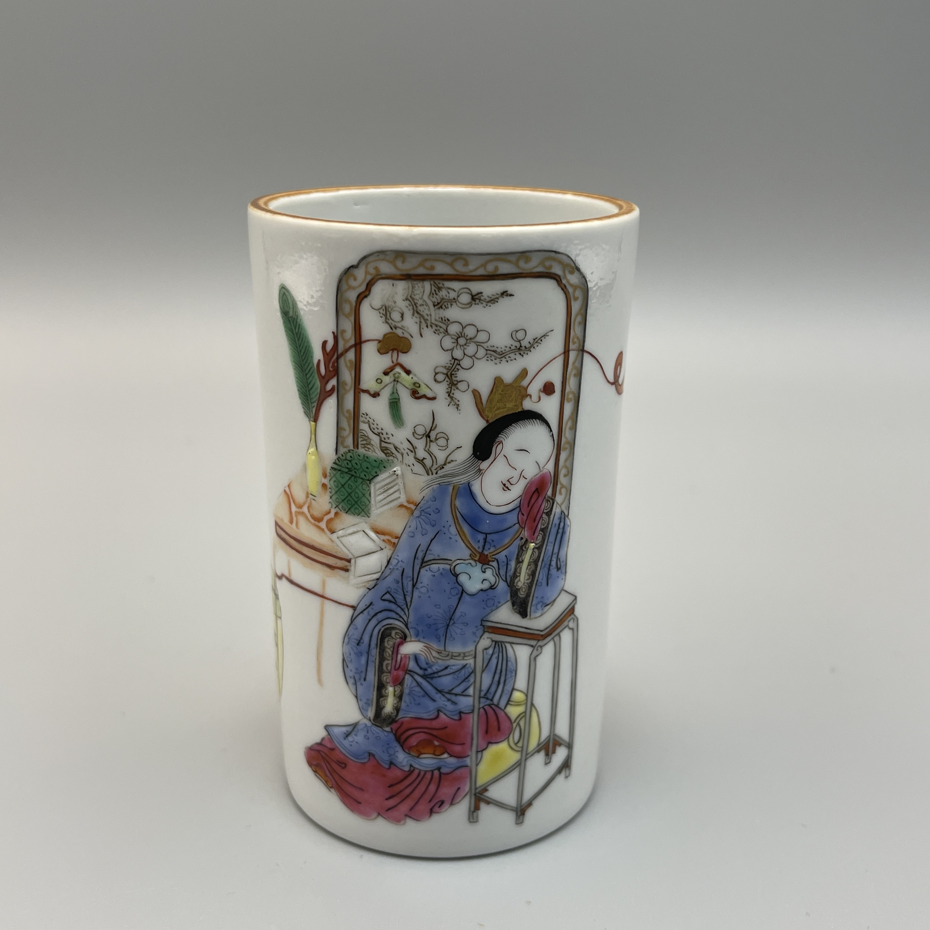 粉彩贾宝玉入梦太虚幻境图笔筒H8627