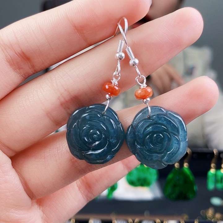 翡翠耳饰未镶嵌饰品