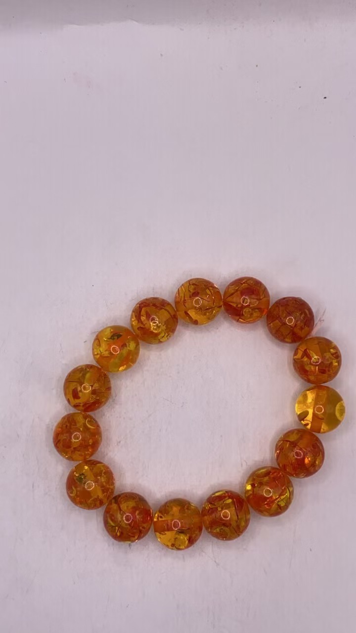 YY9【恒利】精美时尚大气搭配手串（多样性发其一）