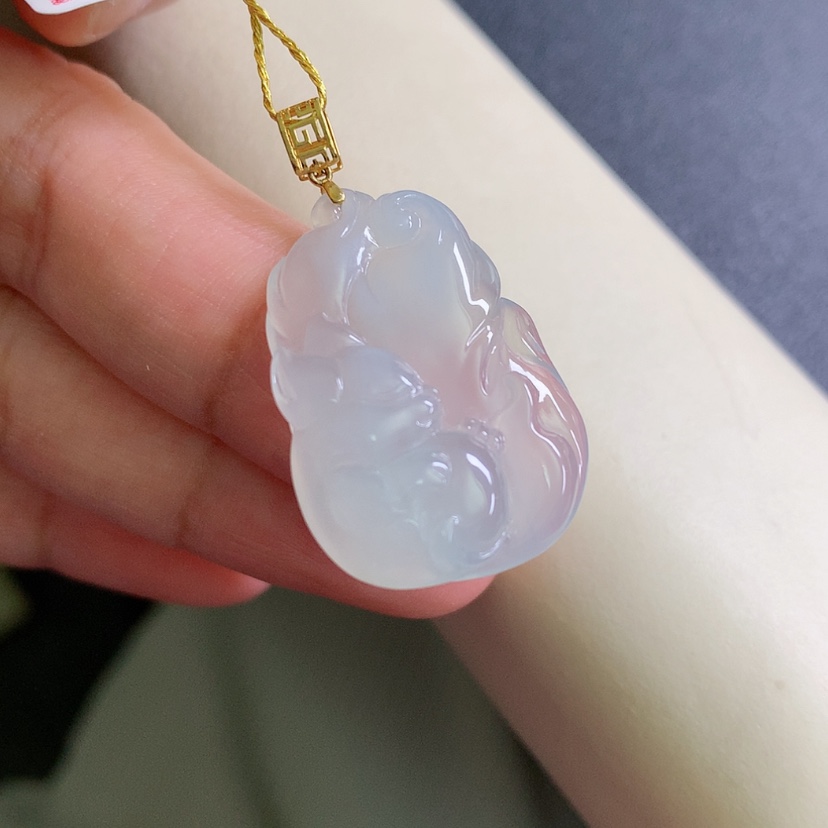 【闪购商品】翡翠颈饰18K金镶嵌九尾狐