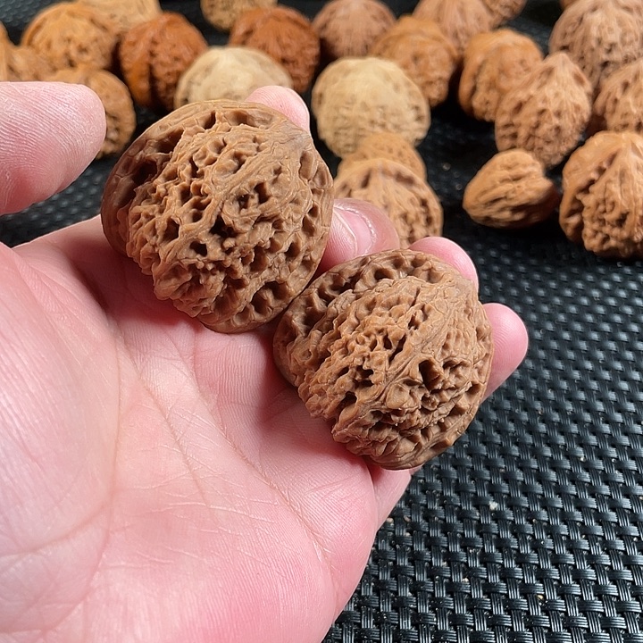 好***点把件文玩核桃南疆石43全品