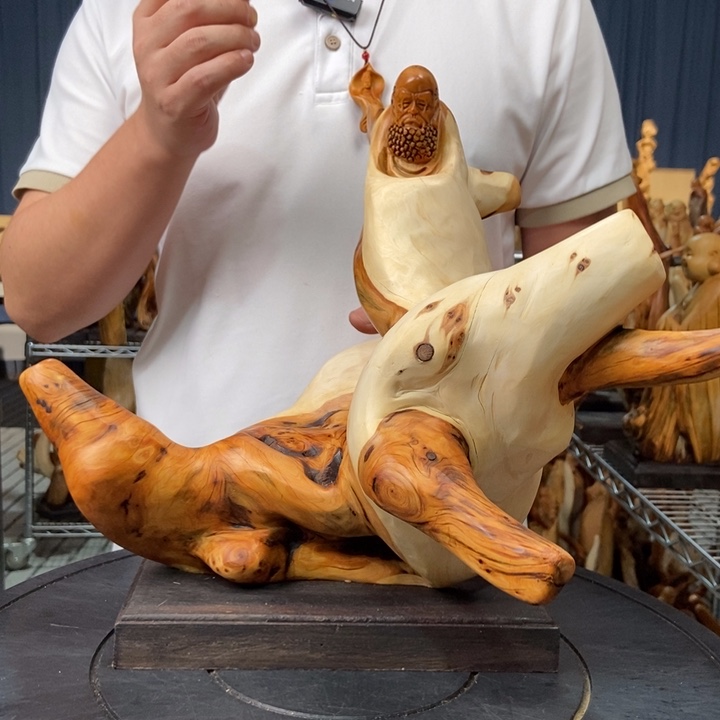 柏木（崖柏）随型摆件