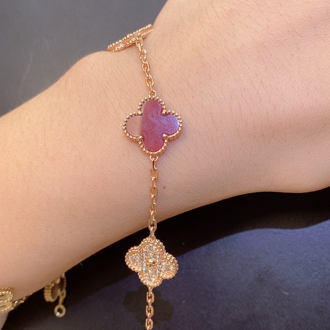 18K金镶嵌手链钻石玛瑙五花手链