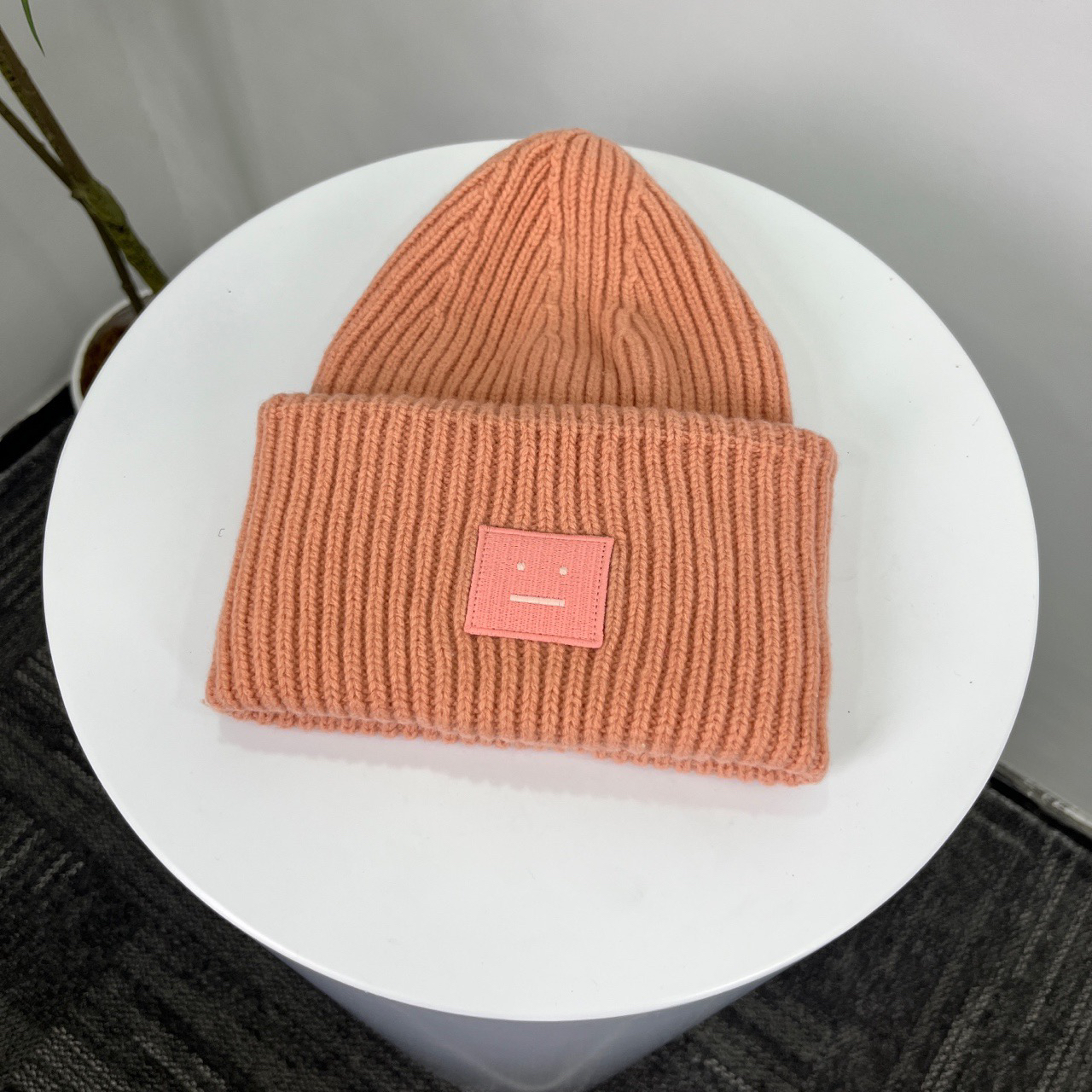 99新 AcneStudios 艾可妮 笑脸羊毛冷帽 均码/99新/无配件 YM0119