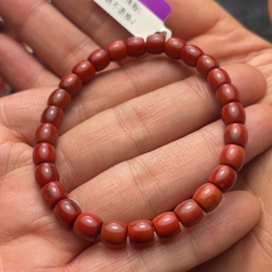 南红玛瑙未镶嵌手串6.9