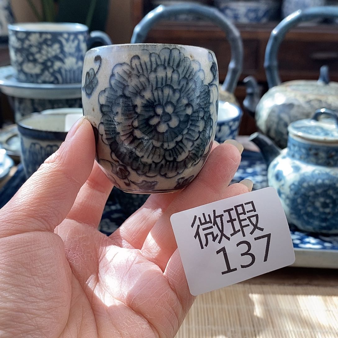 手工手绘青花陶瓷