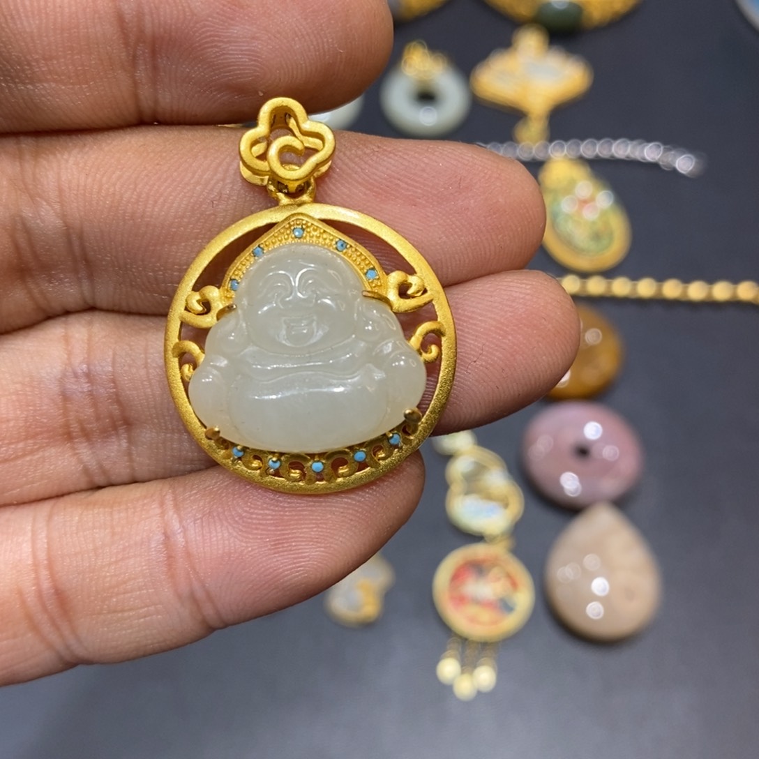 和田玉颈饰银S925镀金镶嵌