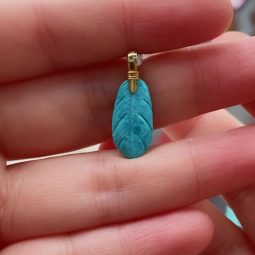 绿松石颈饰未镶嵌