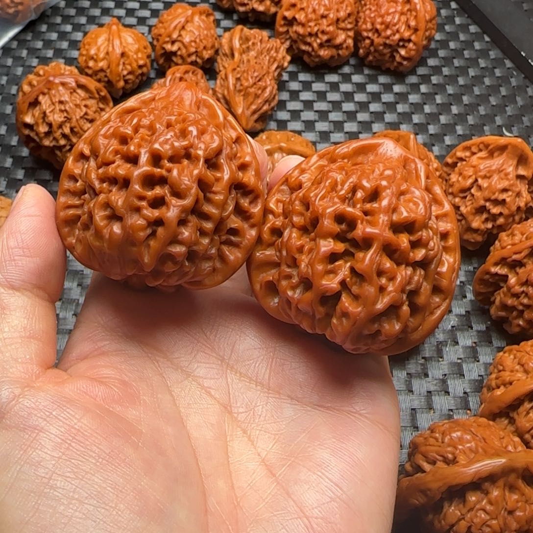 文玩核桃吊坠じ*?定制不退不换