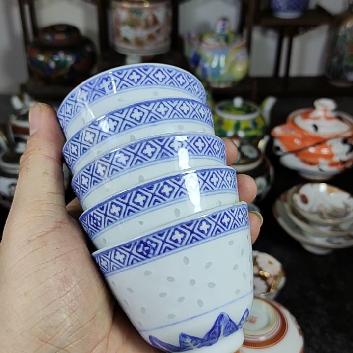 杯30包邮，偏远地区不包邮，中古品不保全新。