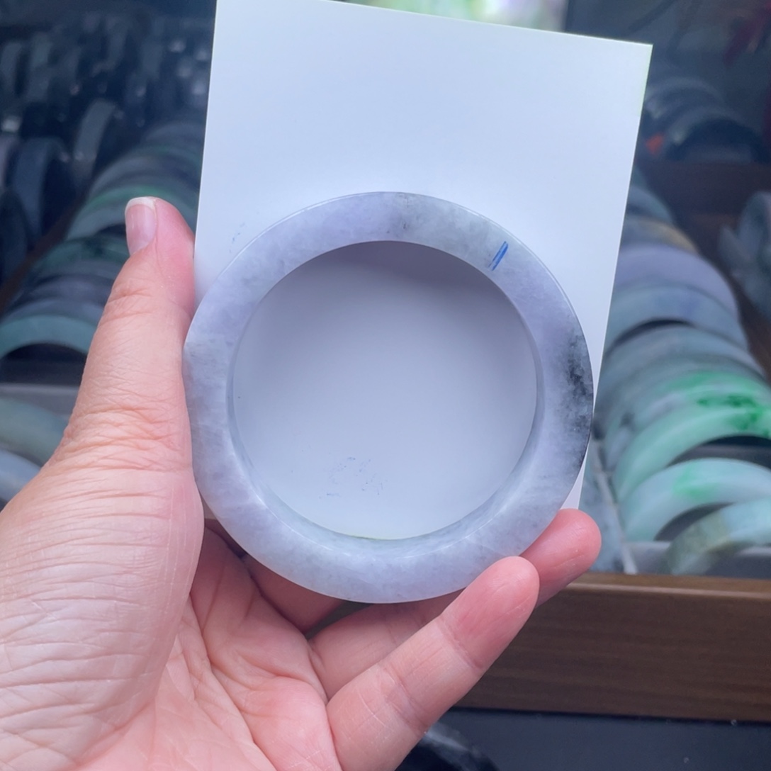 定制翡翠未镶嵌粉乌鸡