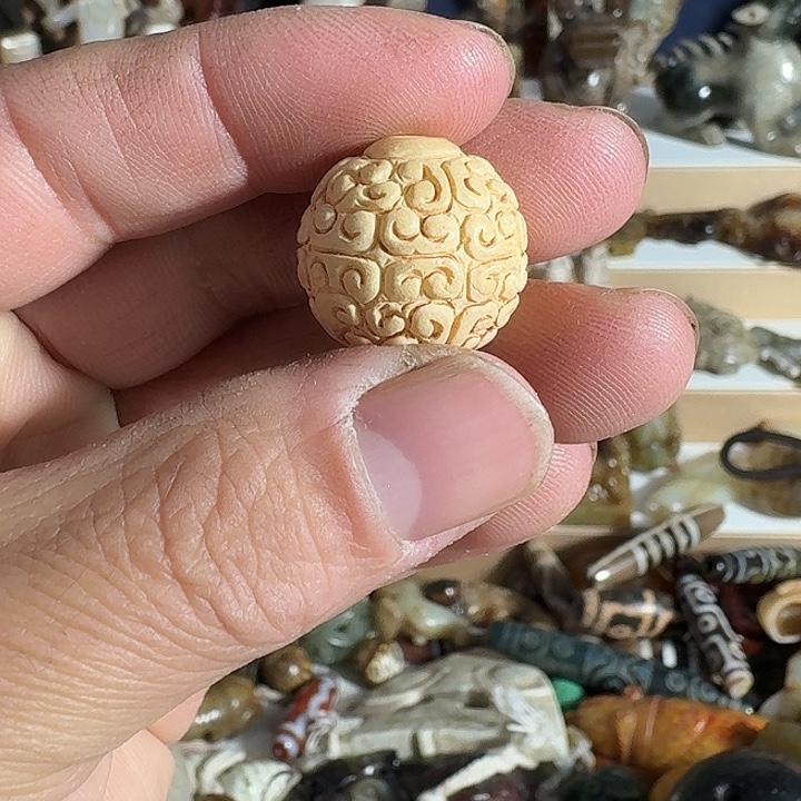 精***州陶摆件瓷器等艺术作品多次