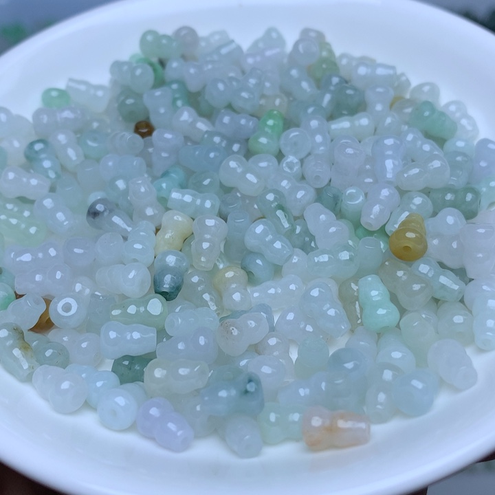 【闪购商品】翡翠手链未镶嵌卡5乘7.4冰葫芦50个