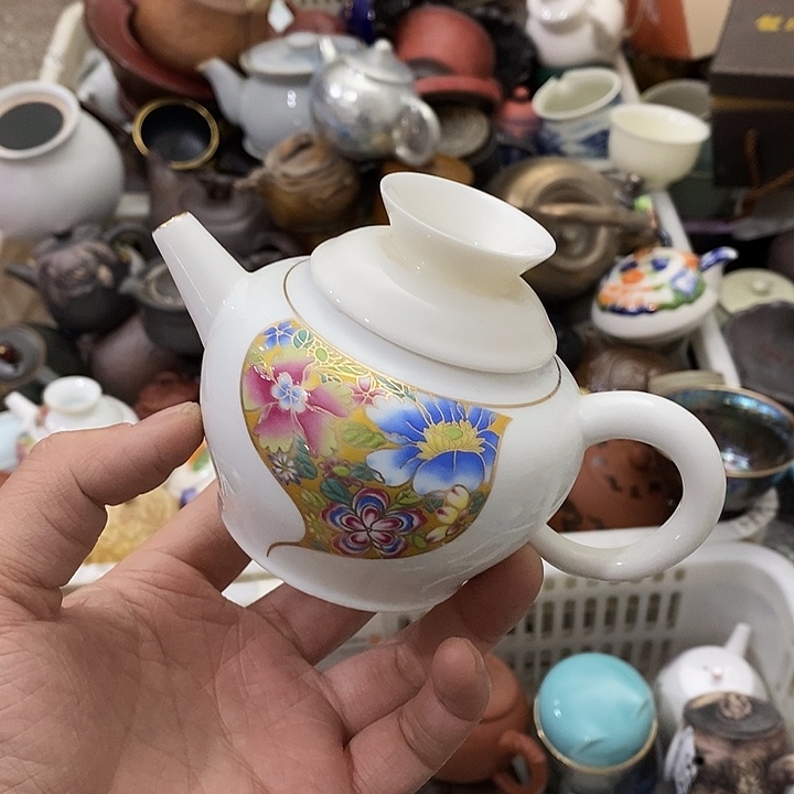 陶瓷艺术品及陶瓷制品