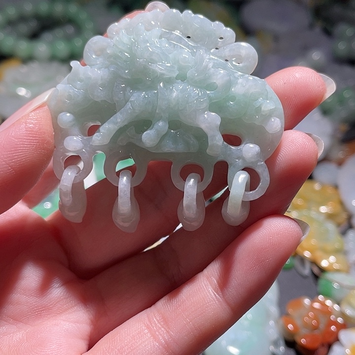 颈饰未镶嵌翡翠天