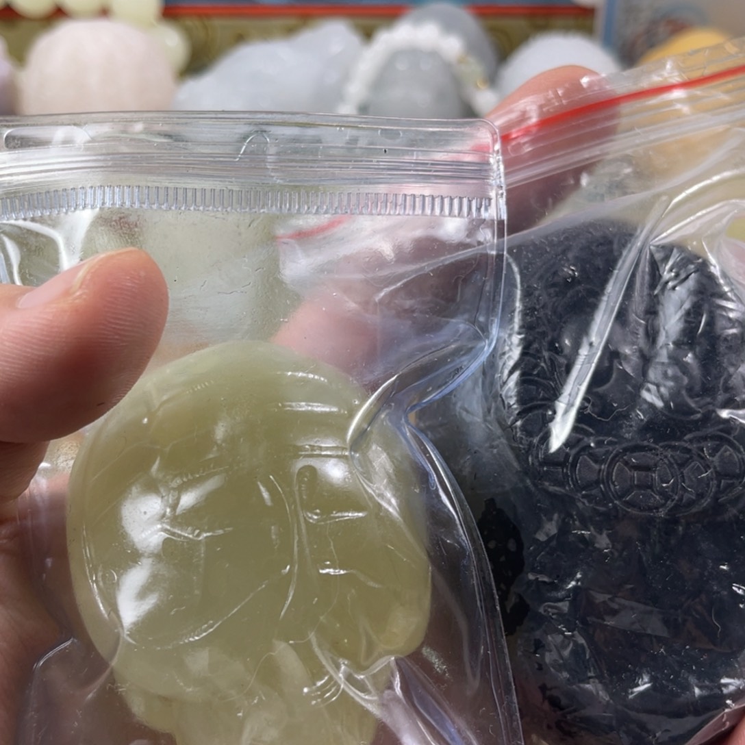 饕***餮石材天然方解石手把件不退换