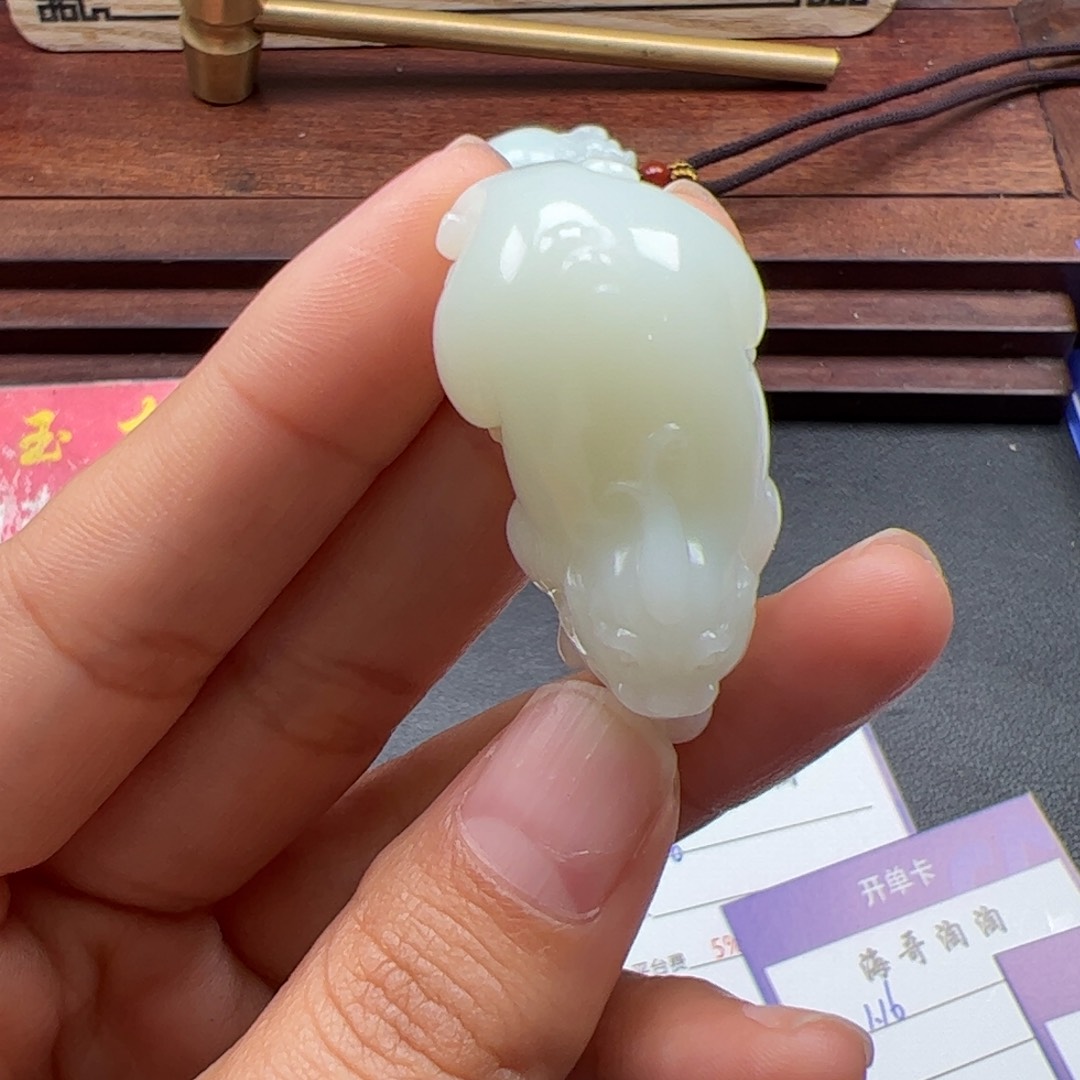 和田玉挂件未镶嵌