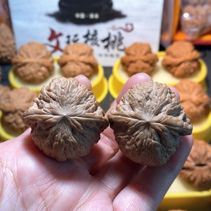 文玩核桃把件铁锤 全品 精对 36 36