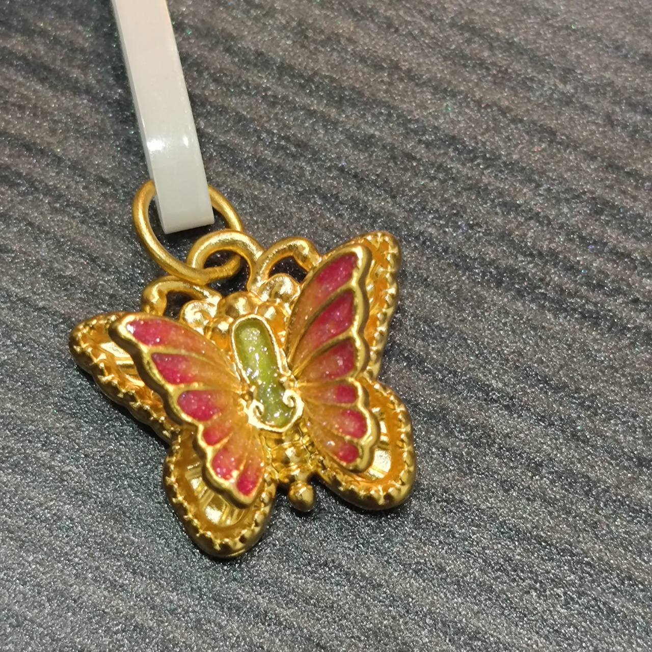 【莹莹专享】足金999 红蝴蝶 GP 0.52 纳金添福