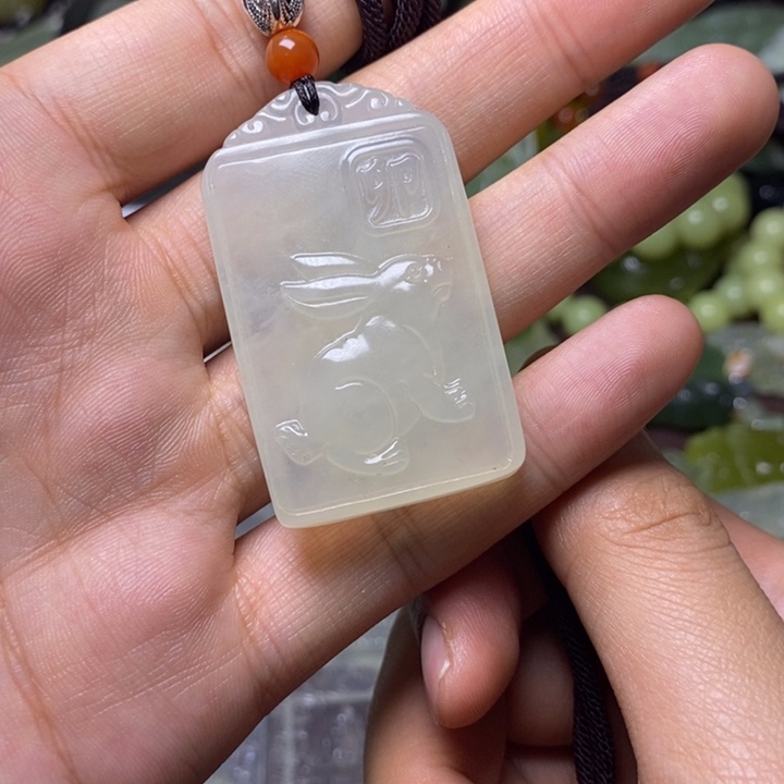 岫玉岫玉颈饰未镶嵌