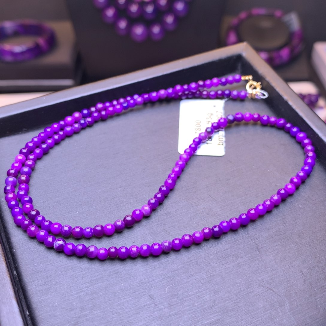 苏纪石（舒俱来）项链18K金镶嵌