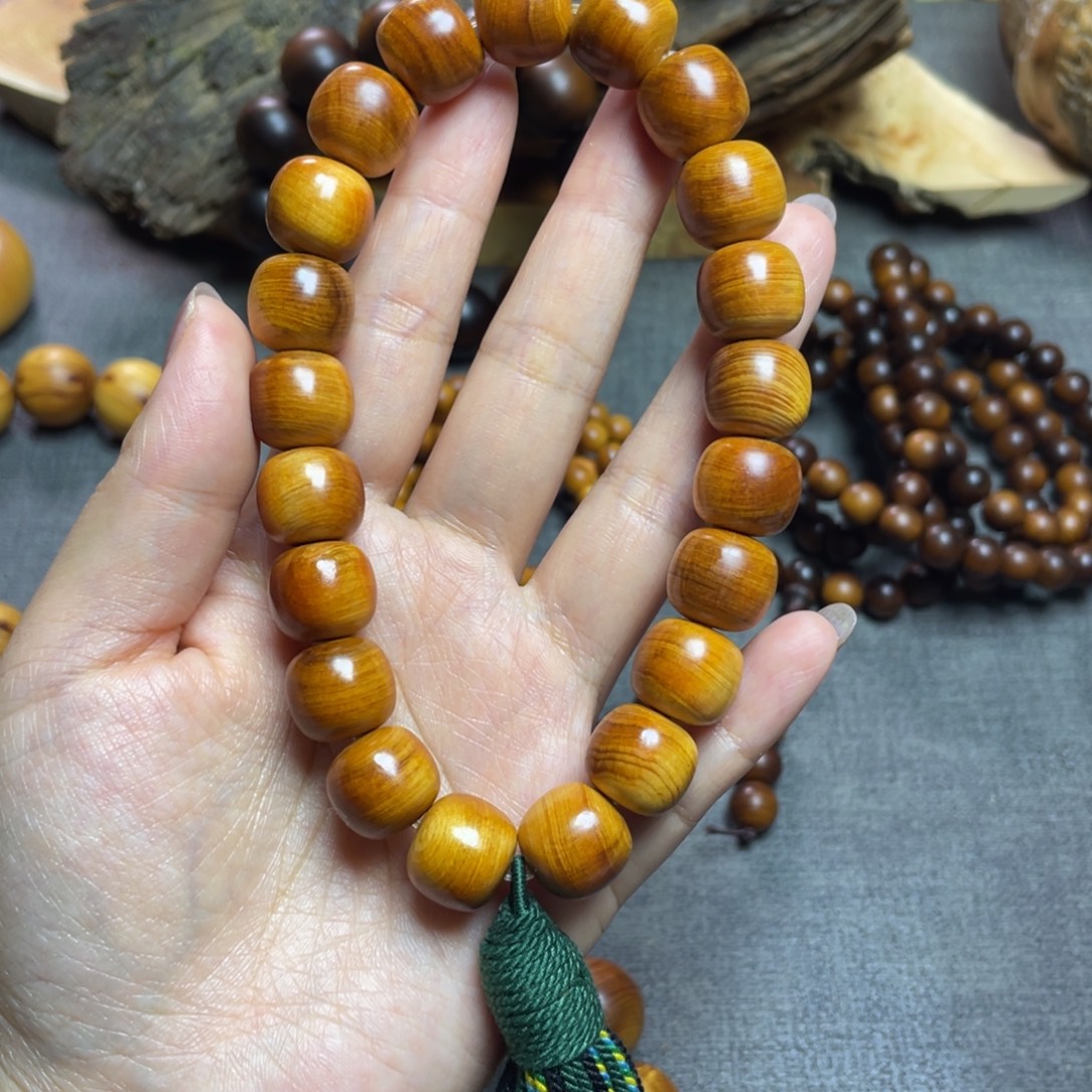 柏木（崖柏）1314干黑油茶料手持