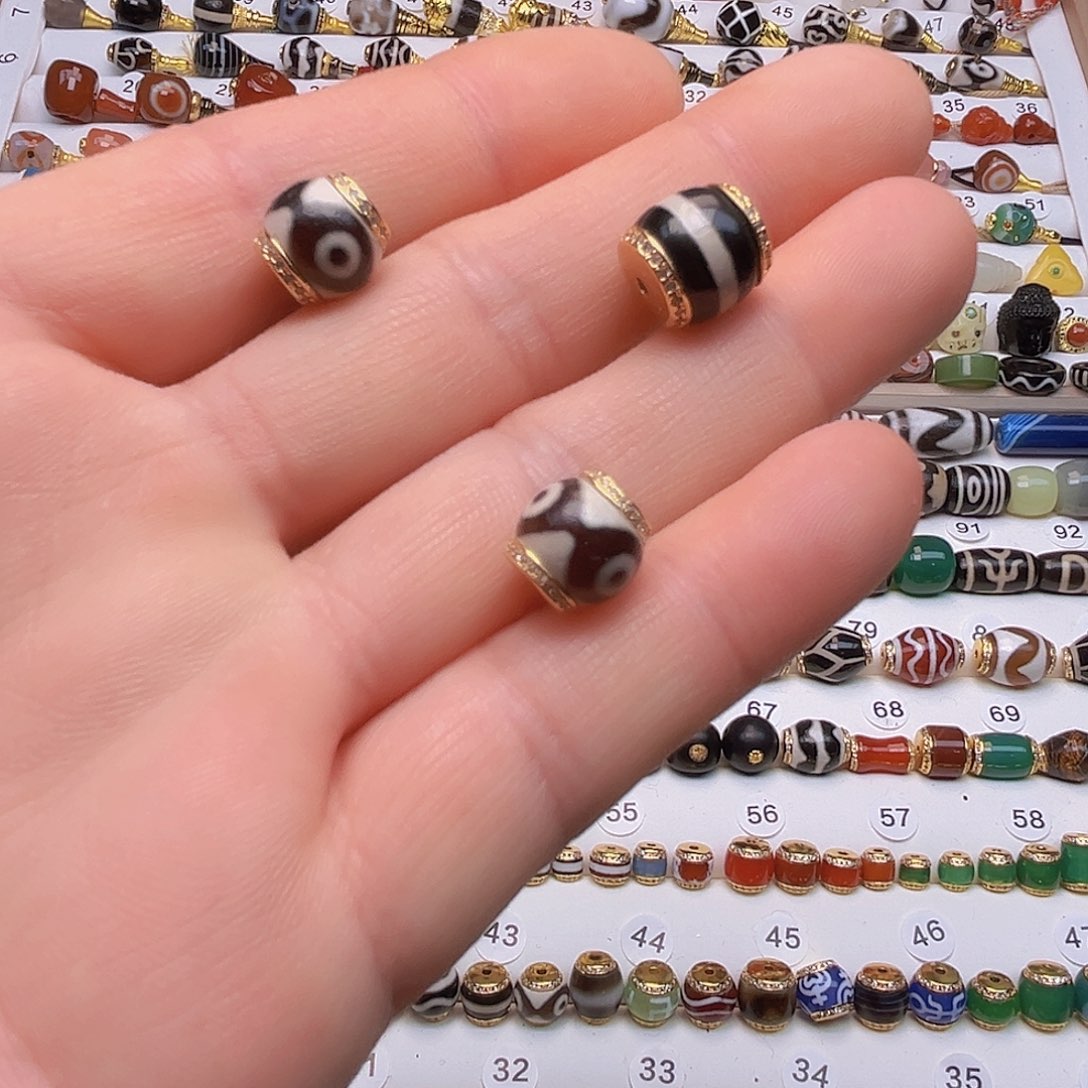 半***多玛瑙/玉髓未镶嵌颈饰