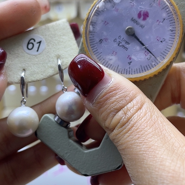 淡水珍珠耳饰银S925镶嵌