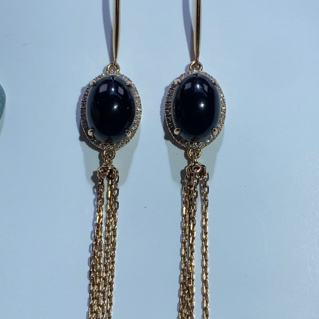 18K金镶嵌翡翠耳饰