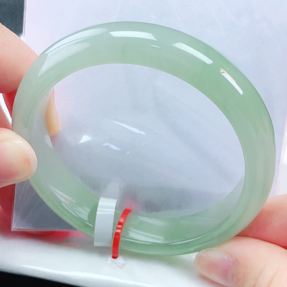 未镶嵌手镯翡翠57圈